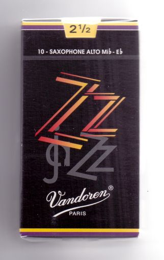 Vandoren Jazz Платъци за Alt sax размер 2 - кутия