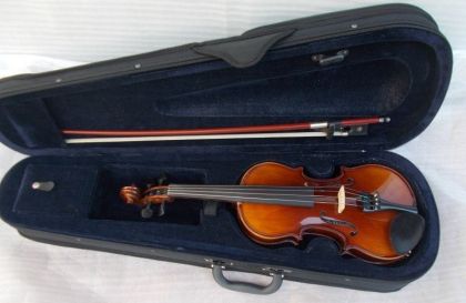 Camerton Violin Outfit 107H - 1/4 size