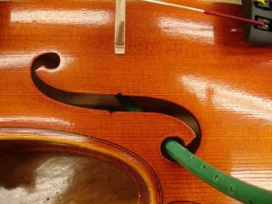 Humitron - овлажнител за цигулка и виола